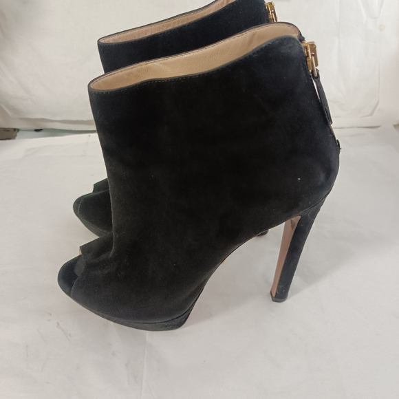 Prada Black suede  Boots ankle size 37 - Picture 1 of 15